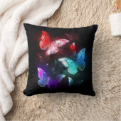 夜白熱［赤熱］光を放つの蝶3匹 クッション (ブランケット)