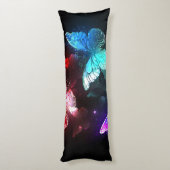 夜白熱［赤熱］光を放つの蝶3匹 ボディピロー (裏面 (縦))