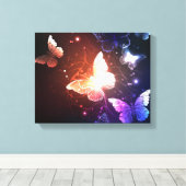 夜白熱［赤熱］光を放つ蝶 キャンバスプリント (インサイチュ (ウッドフロア))