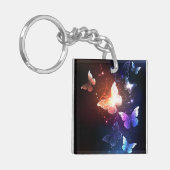 夜白熱［赤熱］光を放つ蝶 キーホルダー (正面左)