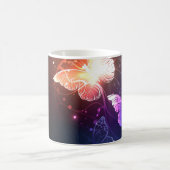 夜白熱［赤熱］光を放つ蝶 コーヒーマグカップ (中央)