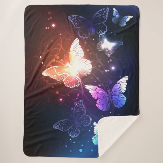 夜白熱［赤熱］光を放つ蝶 シェルパブランケット (正面)