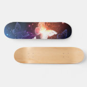 夜白熱［赤熱］光を放つ蝶 スケートボード (横)