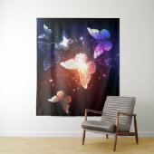 夜白熱［赤熱］光を放つ蝶 タペストリー (インサイチュ)