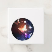 夜白熱［赤熱］光を放つ蝶 フェイバータグ (インサイチュ)