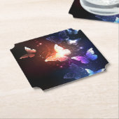 夜白熱［赤熱］光を放つ蝶 ペーパーコースター (アングル)