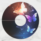 夜白熱［赤熱］光を放つ蝶 ワイングラスタグ (裏面)