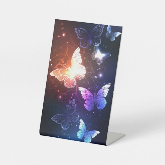 夜白熱［赤熱］光を放つ蝶 台座サイン (正面)