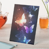 夜白熱［赤熱］光を放つ蝶 台座サイン (インサイチュ)