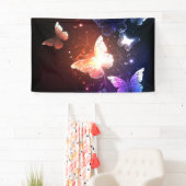 夜白熱［赤熱］光を放つ蝶 横断幕 (インサイチュ)