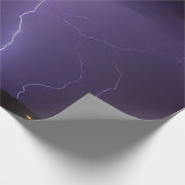 夜砂漠の雷雨の紫色の稲妻 ラッピングペーパー (角)