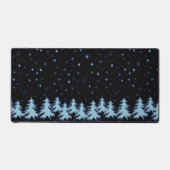 夜空に輝く青いクリスマスツリーと星 デスクマット (正面)