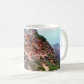 夜空の下の黒澄んい山 コーヒーマグカップ (正面右)