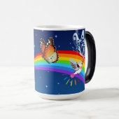 夜空、二羽の鳥、蝶、虹 モーフィングマグカップ (正面右)