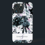 夜行性フローラ水色ネイビーカスタムモノグラム iPhone 13 PROケース<br><div class="desc">夜行性フローラ水色ネイビーブルーダークグレーの花のパターンboho手の花絵を描、羽、および豊富なカラフルグレー、ネイビーブルー、ほこりっぽいブルー、メイブピンク、ラベンダーパープル、銀離れ色、炭の色と葉。手描き線の要素と手で文字渦巻形のフォントと銀のグリッターのフレーム&タイポグラフィ – 写真スタジオ、髪のサロン、ショップブティックなど個人またはビジネスのモノグラムのフローラCase mateの電話ケース！～このデザインのOfficeスイート全体を見るために私の店をチェック！</div>