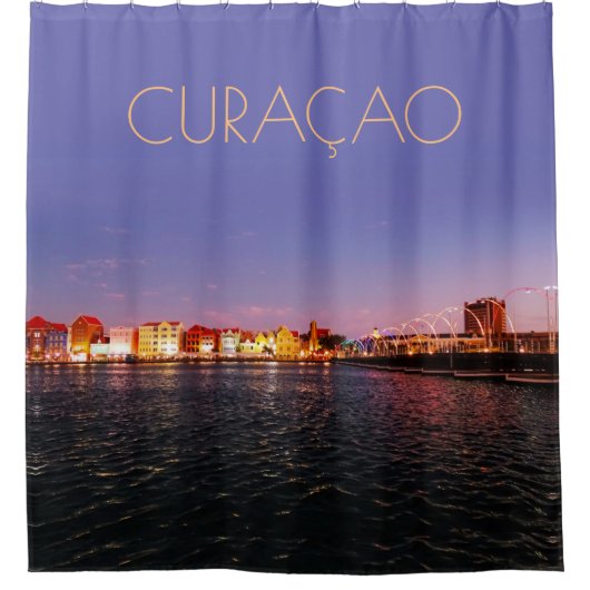 夜間のキュラソーと文字（カスタマイズ可能） シャワーカーテン (正面)