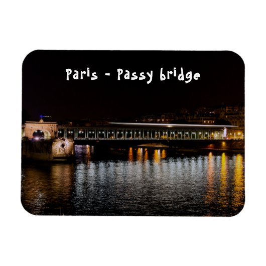 夜間の地下鉄横断歩道橋 マグネット (横)