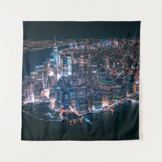 夜間の都市建物の航空写真 タペストリー (正面)