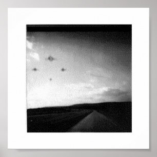 夜間のUFO ポスター