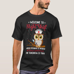 夜間シフトナースフール看護RN LPN CNA女性 Tシャツ