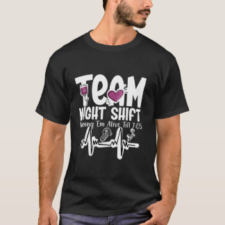 夜間シフトナースライフRN LPN CNA医療ハート Tシャツ