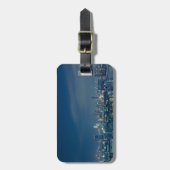 夜間パノラマのバンコクのスカイライン ラゲッジタグ (正面縦)