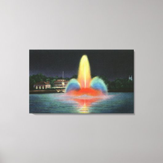 夜間ライトアップされるハイランドパーク貯水池 キャンバスプリント (正面)
