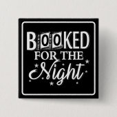 夜間広場の予約を受けている 缶バッジ (正面)