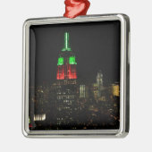 夜01のエンパイア・ステート・ビルディングのクリスマス色 メタルオーナメント (左)