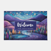 夜 – お洒落川、木々と丘へようこそ ドアマット (正面)