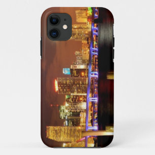 夜、フロリダのマイアミのスカイライン iPhone 11 ケース
