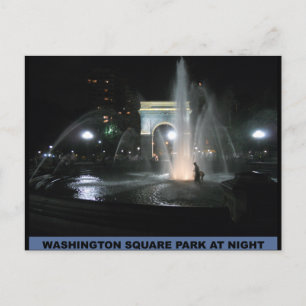 夜、NYCのワシントン州の正方形公園 ポストカード