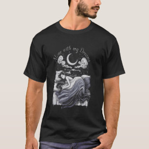 夢と共にひと時のゴシックムーンライトスリープデザイン Tシャツ