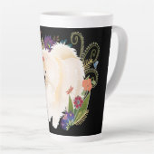 夢のようなクリーム色のチャウ カフェラテマグ (右アングル)