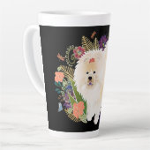 夢のようなクリーム色のチャウ カフェラテマグ (左アングル)