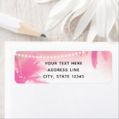 夢のようなピンクのヤシの木とストリングライト ラベル (インサイチュ)