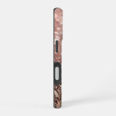 夢のようなピンクの花とキツネ iPhone 16ケース (右側面)