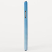 夢のような雲が広がる、美しいソフトブルーの空 Case-Mate iPhoneケース (裏面/右)