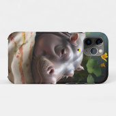 **「夢のバスケット:ベビーヒッポの居心地の良い昼寝」** Case-Mate iPhoneケース (裏面(横))