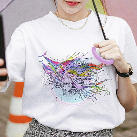 夢を持つ女の子の髪の超現実的なファンタジーアート Tシャツ