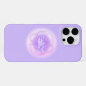 夢を現実に輝くパープルオーラ グロッシー iPhoneケース (裏面横)