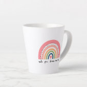 夢を真来の虹にする カフェラテマグ (右アングル)