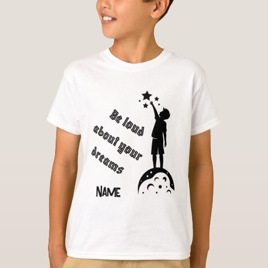 夢を追い求める少年Tシャツ Tシャツ (正面)