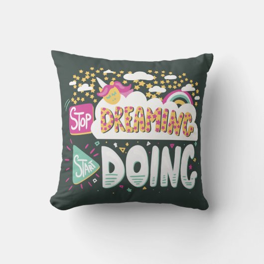 夢ストップを見て、森の緑を始める クッション (正面)