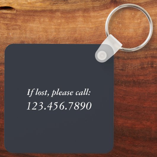 夢ストップ見、シャドウブラックメタルの実行を開始 キーホルダー (裏面)