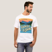夢中になっている魚釣り Tシャツ (正面フル)