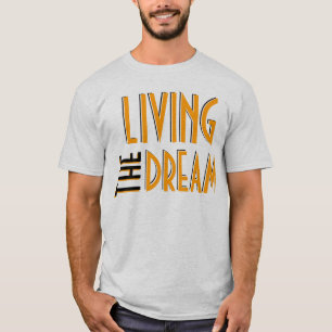 夢住んでいます Tシャツ