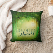 夢見るような神秘的な森と光のラスティックカスタム クッション (ブランケット)