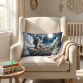 夢見る少女の月光の下のボートの幻想的なシーン ランバークッション