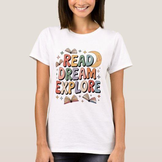 夢読が本と月お洒落を探索 Tシャツ (正面)